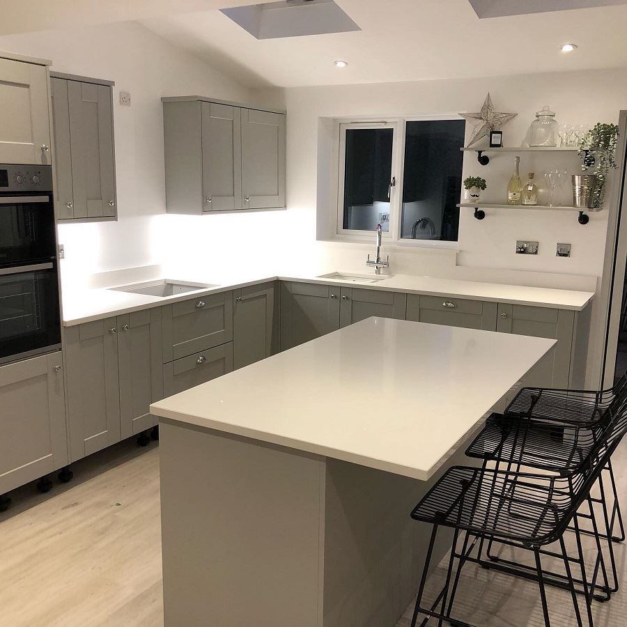 product-900-900 White galaxy quartz kitchen countertop