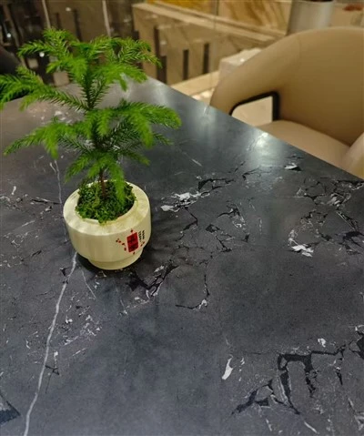 ألواح الكوارتزيت السوداء من نجرسكو