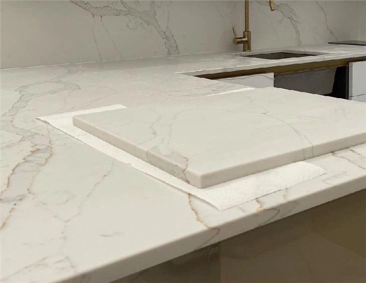 Gold Calacatta Quartz worktop